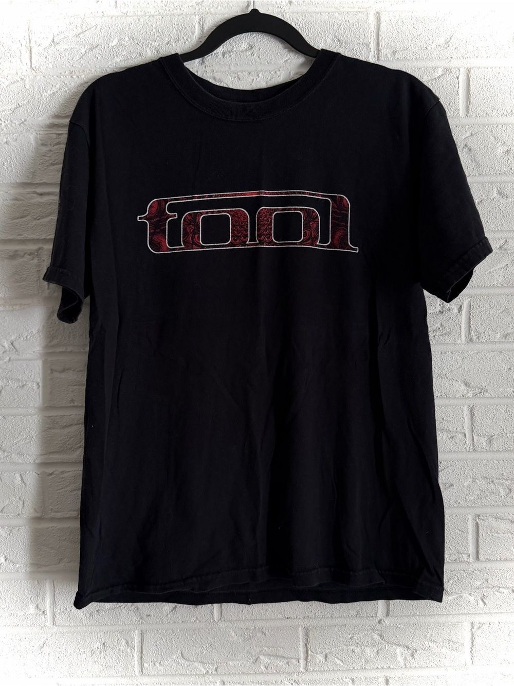Vintage TOOL Los Angeles California Band T-Shirt Size Small